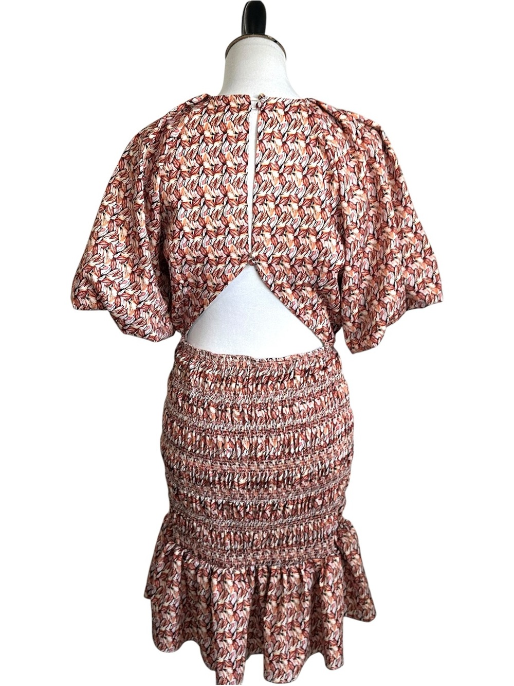 Beulah Womens Printed Smocked Puff Sleeve Dress Sz Medium Brown Back Cutout - Picture 2 of 8